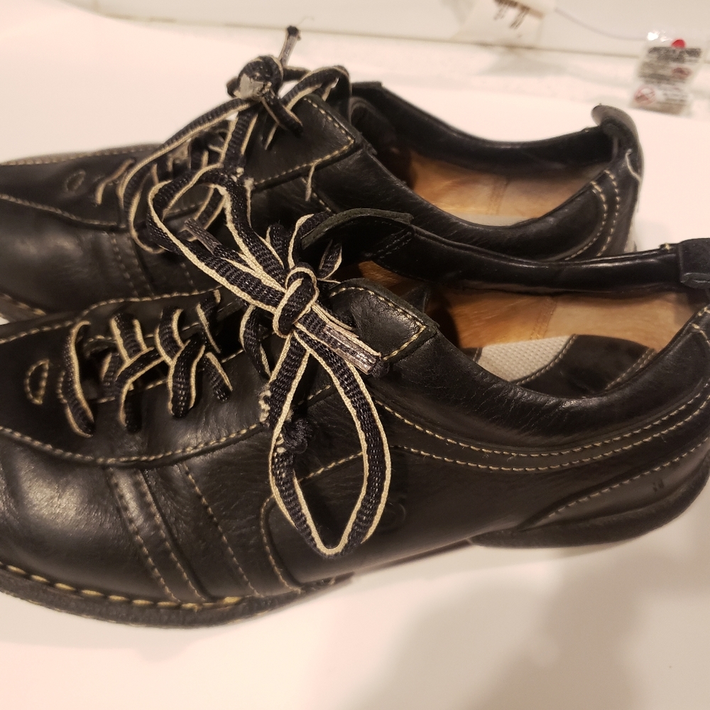Born shoe size 8.5